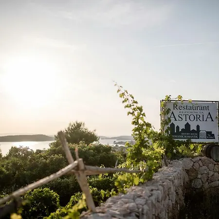 Pudarica Vineyard House *