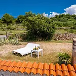 Private Vineyard House * Banjol